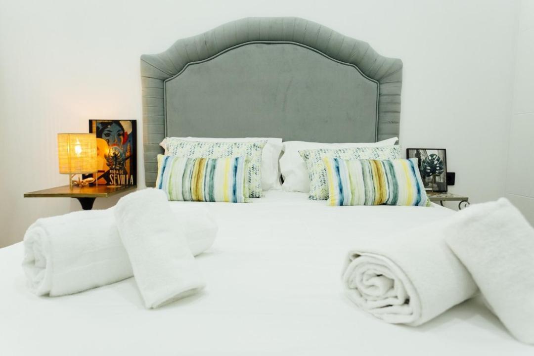 Modern With Seasonal Swimming Pool- 1Bd 1Bth- Goyeneta Lejlighed Sevilla Eksteriør billede