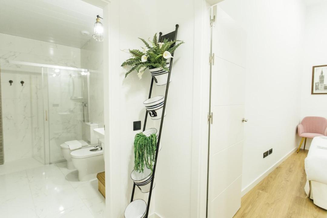 Modern With Seasonal Swimming Pool- 1Bd 1Bth- Goyeneta Lejlighed Sevilla Eksteriør billede